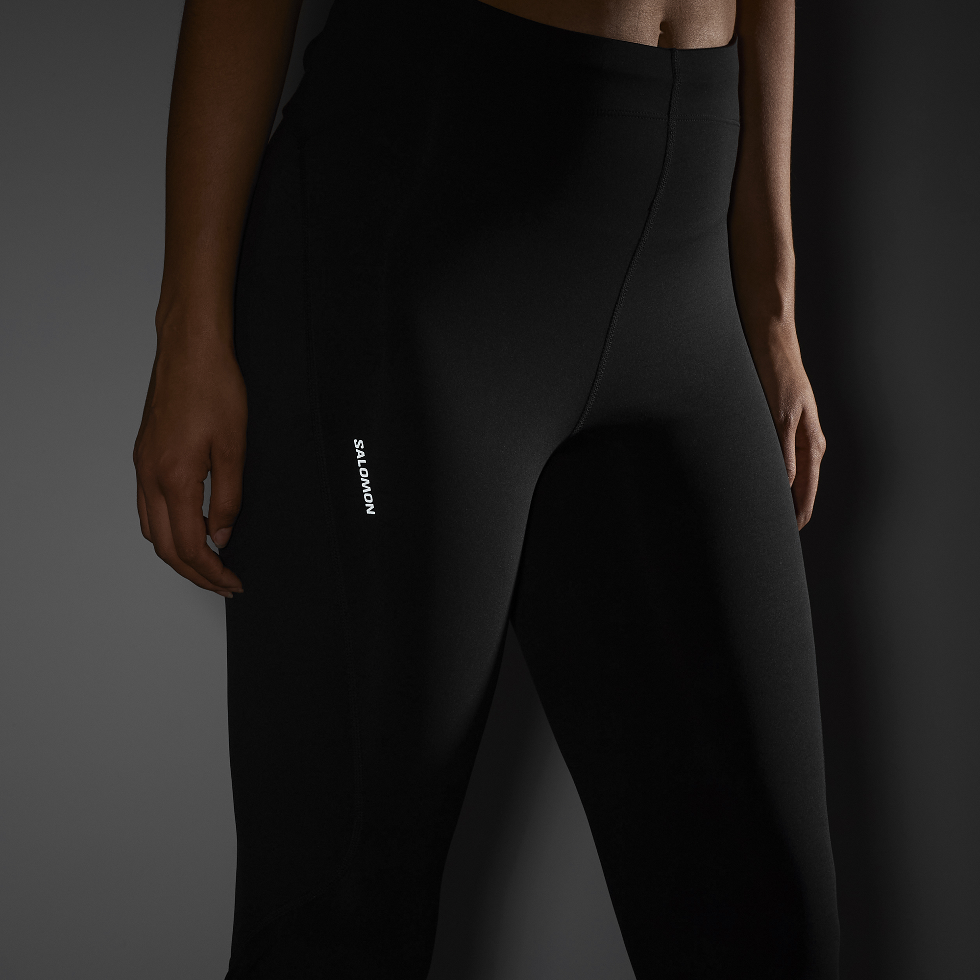 #Color_DEEP BLACK